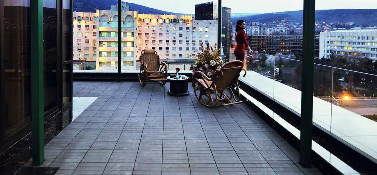 CRONPALACE_SHABAVIZ (6).jpg